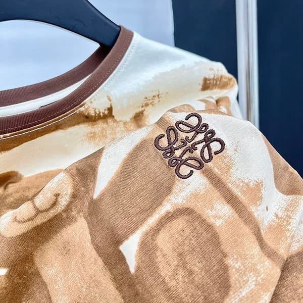 ★日本!!人気！ロエベ 偽物 スリムフィットTシャツコットン ベアー lod26244